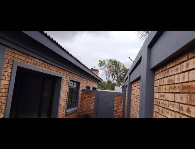 3 BEDROOM PROPERTY TO RENT IN KENMARE